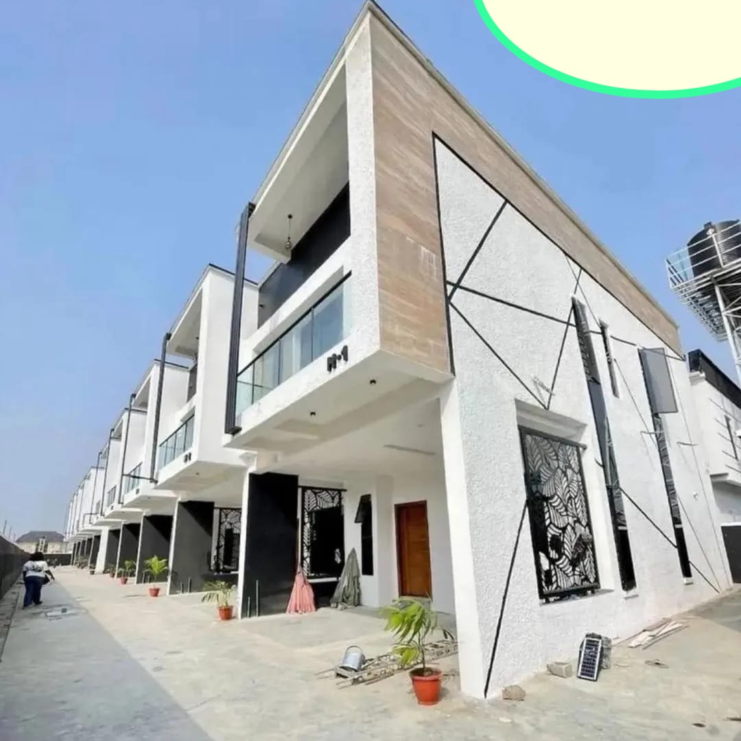 Luxury 3 &4 bedroom apartments